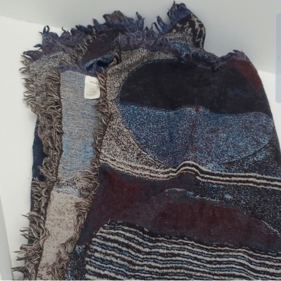 Wilfred Haus Party Blanket Scarf - Picture 10 of 10